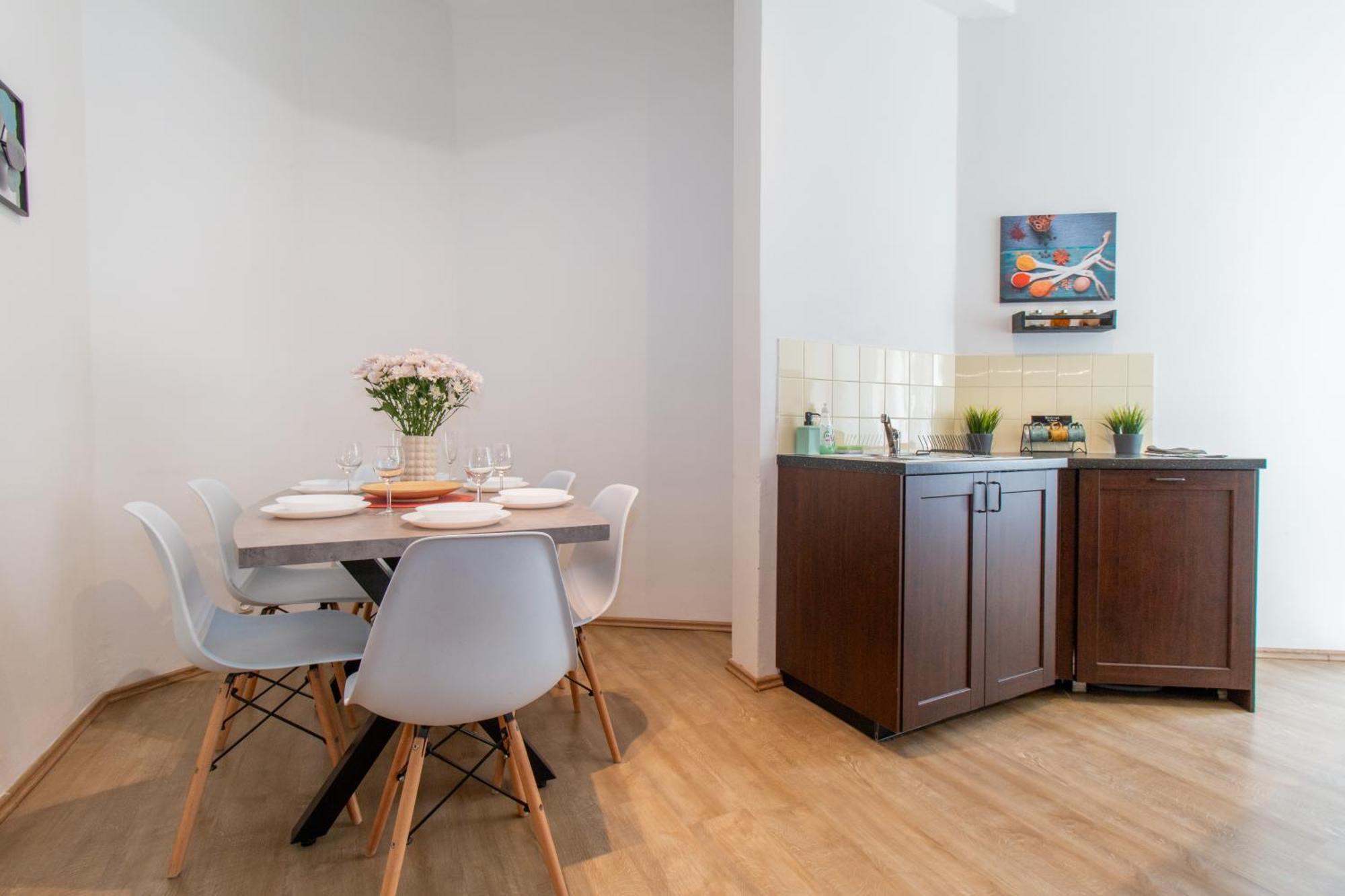 Riverside Cr Apartment Praha Bagian luar foto