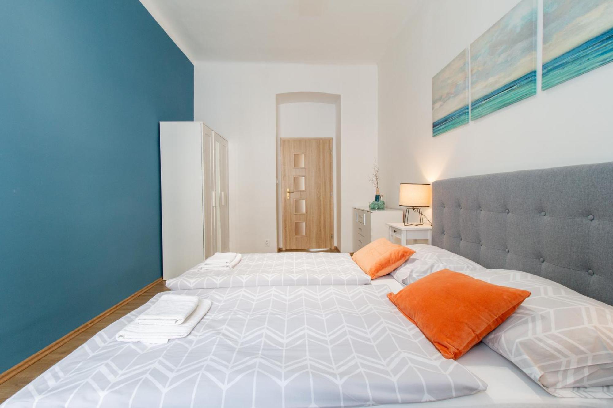 Riverside Cr Apartment Praha Bagian luar foto