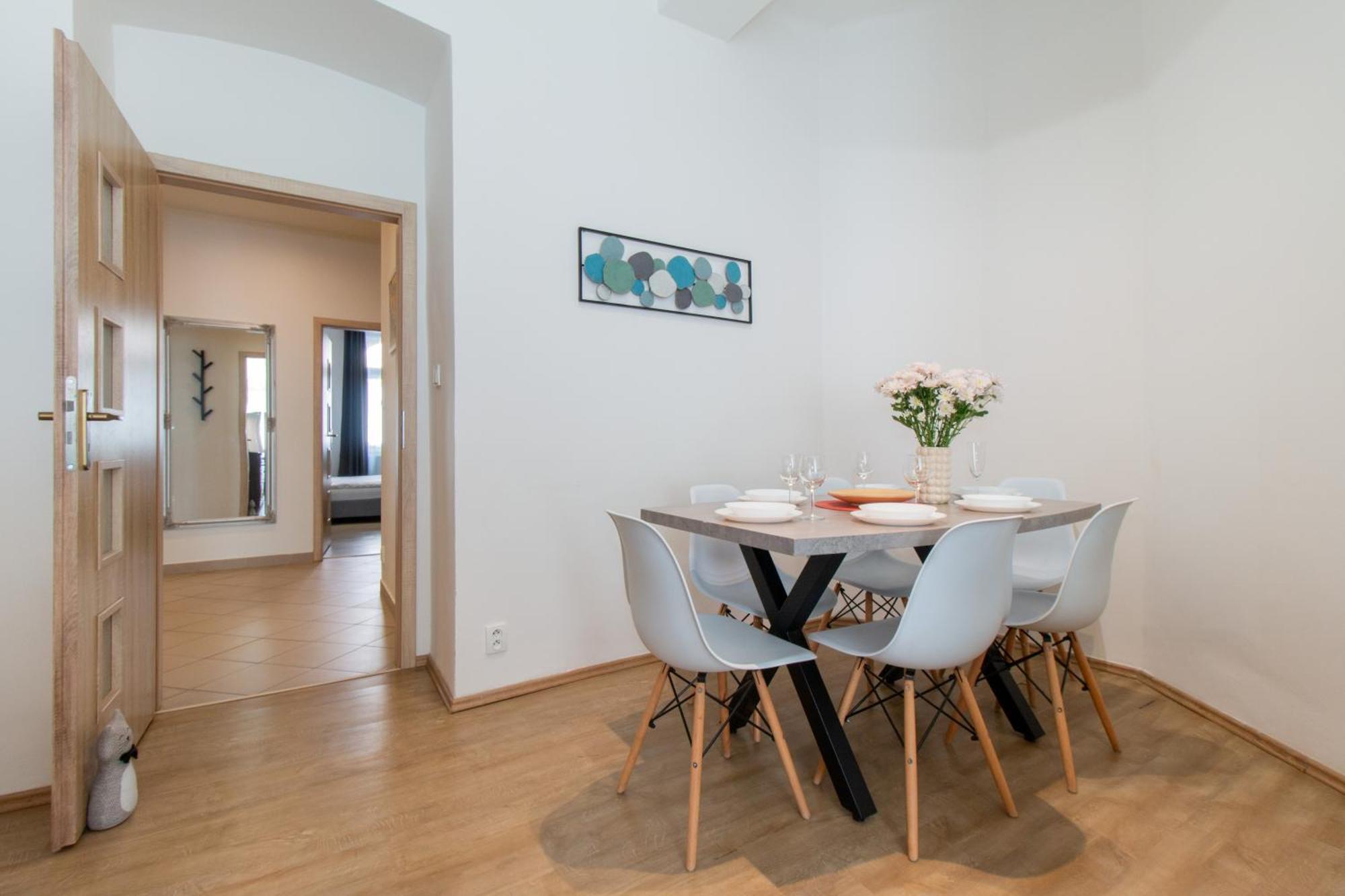 Riverside Cr Apartment Praha Bagian luar foto