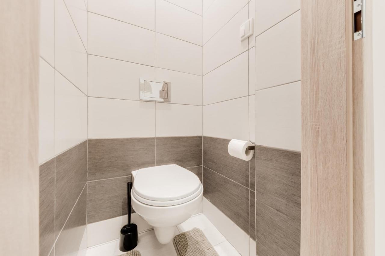 Riverside Cr Apartment Praha Bagian luar foto